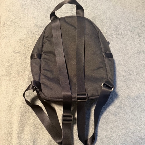 Nike Futura 365 Mini Backpack - Picture 2 of 12